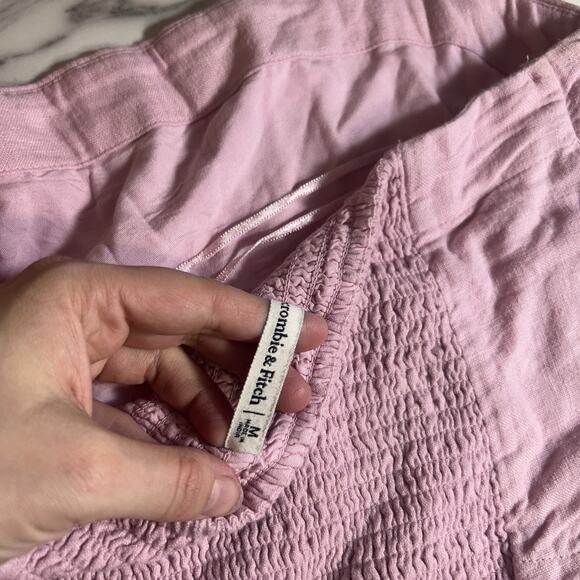 Abercrombie & Fitch Cropped Size M Halter Y2K Linen Blend Pink Tank Top Smocked - Picture 4 of 4